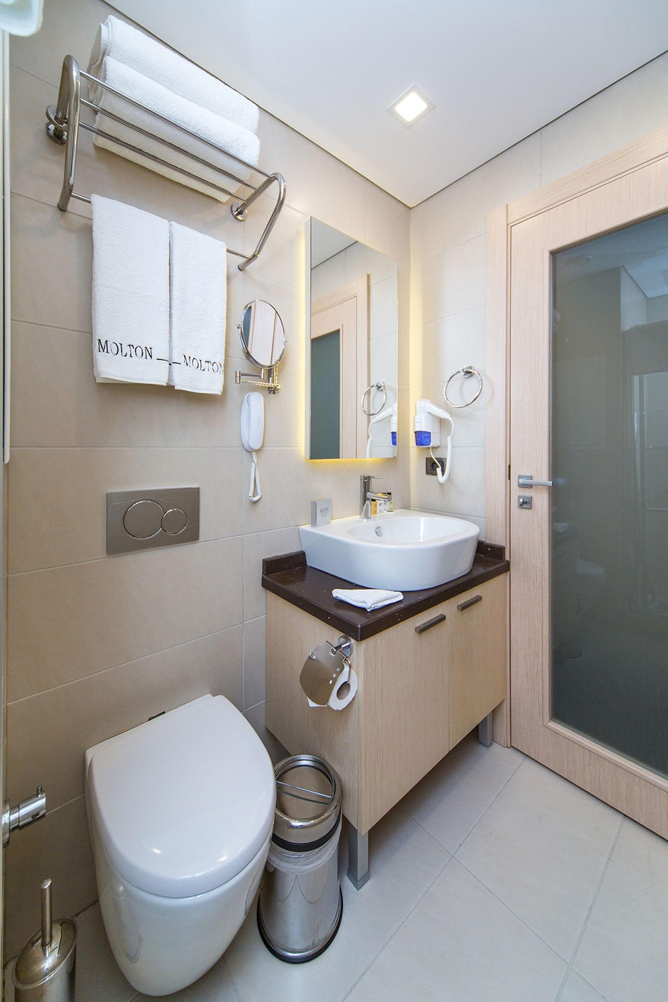 Molton Monapart Mecidiyekoy Hotel Istanboel